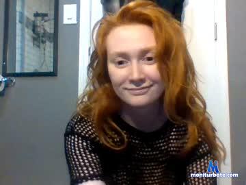 juliacums chaturbate livecam performer profile