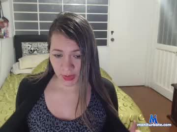 julianitasexy32 chaturbate livecam performer profile