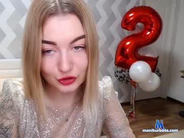 karajuicypeach chaturbate livecam performer profile