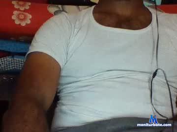 kiraksmart chaturbate livecam performer profile