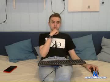 kriss_hardy_ chaturbate livecam performer profile