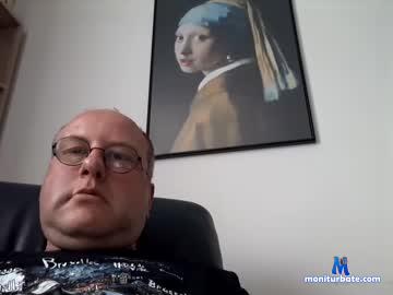 lauw76 chaturbate livecam performer profile