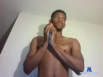 layyyyu chaturbate livecam performer profile