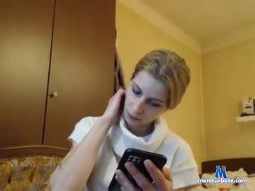 lena025 chaturbate livecam performer profile