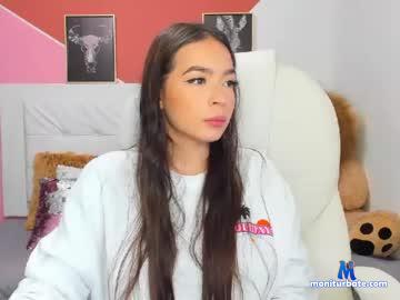 lia_white1 chaturbate livecam performer profile