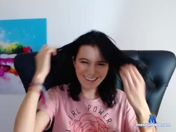 little_natasha chaturbate livecam performer profile