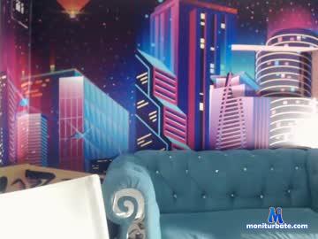 little_naugthy4u chaturbate livecam performer profile