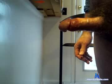 louisvilleguy chaturbate livecam performer profile