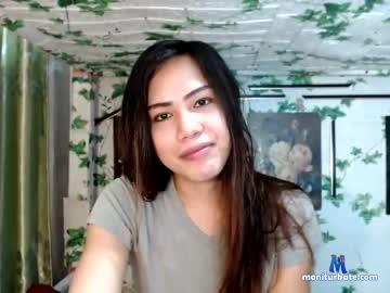 love69cumforyouxx chaturbate livecam performer profile
