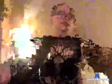 lucyb34r chaturbate livecam performer profile