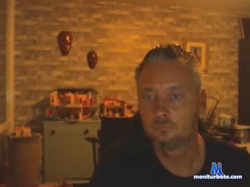 lust76 chaturbate livecam performer profile