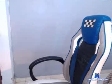 milan_hugecock chaturbate livecam performer profile