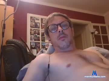 minlic chaturbate livecam performer profile