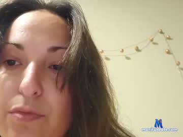 misseslux Chaturbate model profile picture