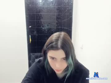 mona__won chaturbate livecam performer profile