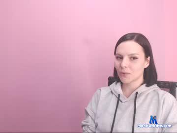 monicalourens chaturbate livecam performer profile