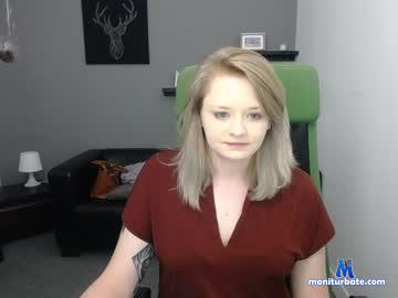 monicdiva chaturbate livecam performer profile