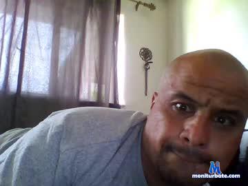 mrmrs_805 chaturbate livecam performer profile