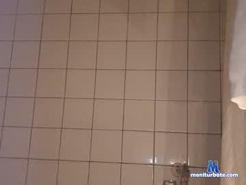 n3wf_s3xyslut chaturbate livecam performer profile