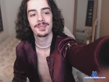 olirhoades chaturbate livecam performer profile