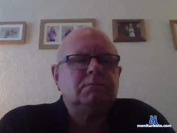 phylley555 chaturbate livecam performer profile