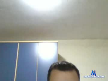 punheteiro25 chaturbate livecam performer profile