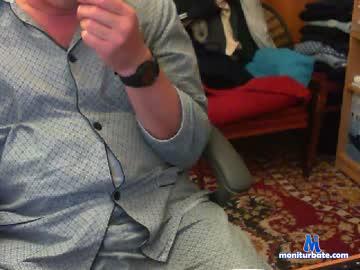 putulicamica chaturbate livecam performer profile