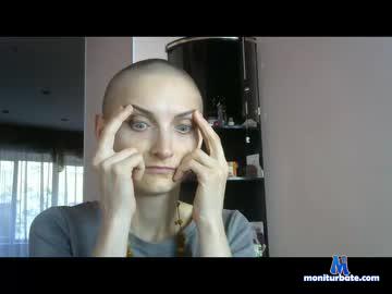 queenmollyx chaturbate livecam performer profile