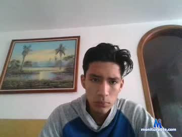 quetow chaturbate livecam performer profile