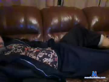 quiteshyguy223 chaturbate livecam performer profile