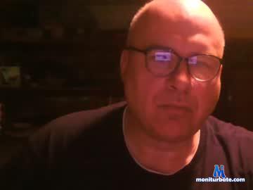 qwerasty55 chaturbate livecam performer profile