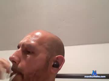 ready2fuckyoo chaturbate livecam performer profile