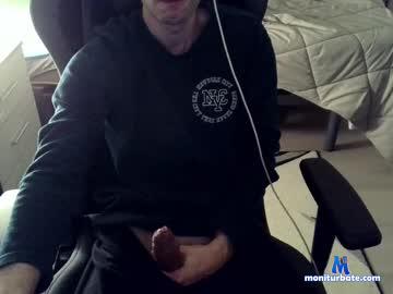 readytoshowww chaturbate livecam performer profile