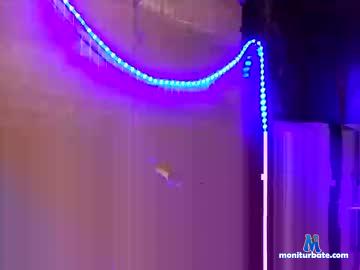 reyraecouplefun chaturbate livecam performer profile