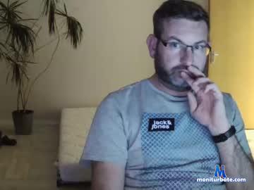 ride_me_now chaturbate livecam performer profile