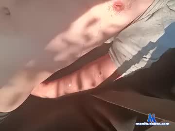 rubn1out4u chaturbate livecam performer profile