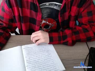 shormy19 chaturbate livecam performer profile