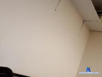 slavemike301 chaturbate livecam performer profile