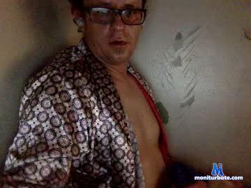 squarecircle33 chaturbate livecam performer profile