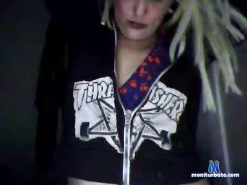 subslutfillmyholes chaturbate livecam performer profile
