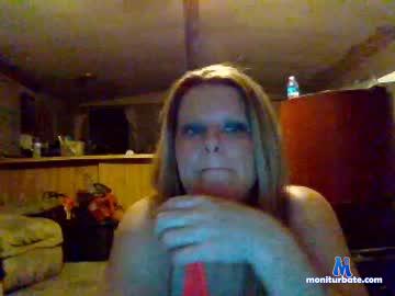 sweetnshy32 chaturbate livecam performer profile
