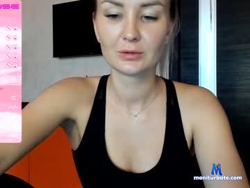 tasty_elle chaturbate livecam performer profile