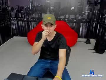 tennyboyx chaturbate livecam performer profile