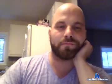 tijo122004 chaturbate livecam performer profile