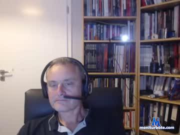 tinou22 chaturbate livecam performer profile
