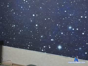 tinyviki chaturbate livecam performer profile