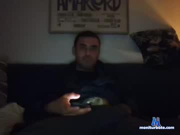 tomperie chaturbate livecam performer profile