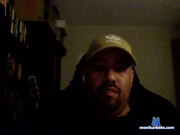 travisthick chaturbate livecam performer profile