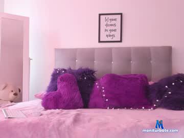 whitneyhot chaturbate livecam performer profile