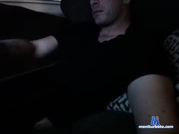 wifeisaleepzzz420 chaturbate livecam performer profile